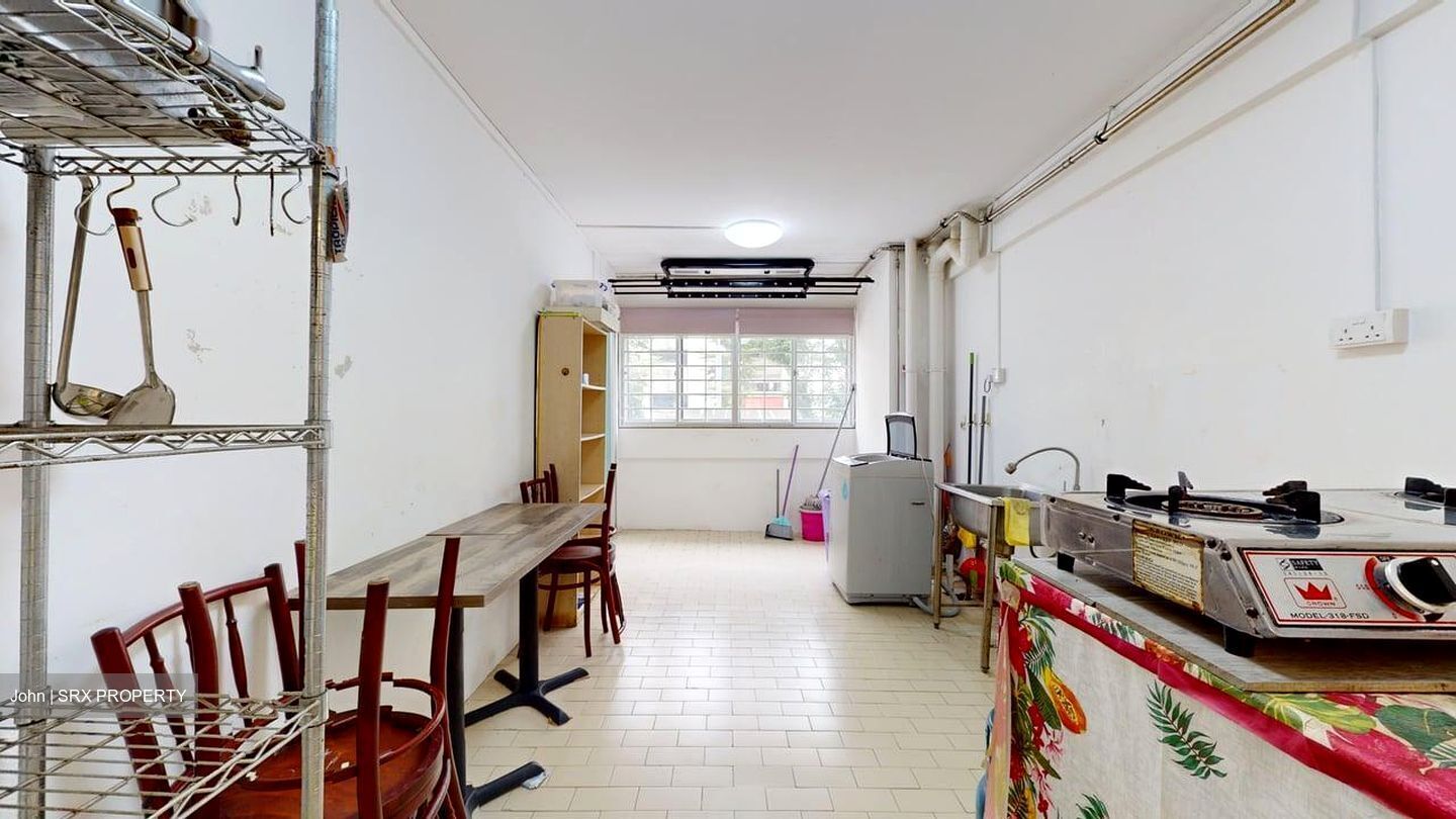 Bukit Batok Street 21 (D23), Shop House #451308111